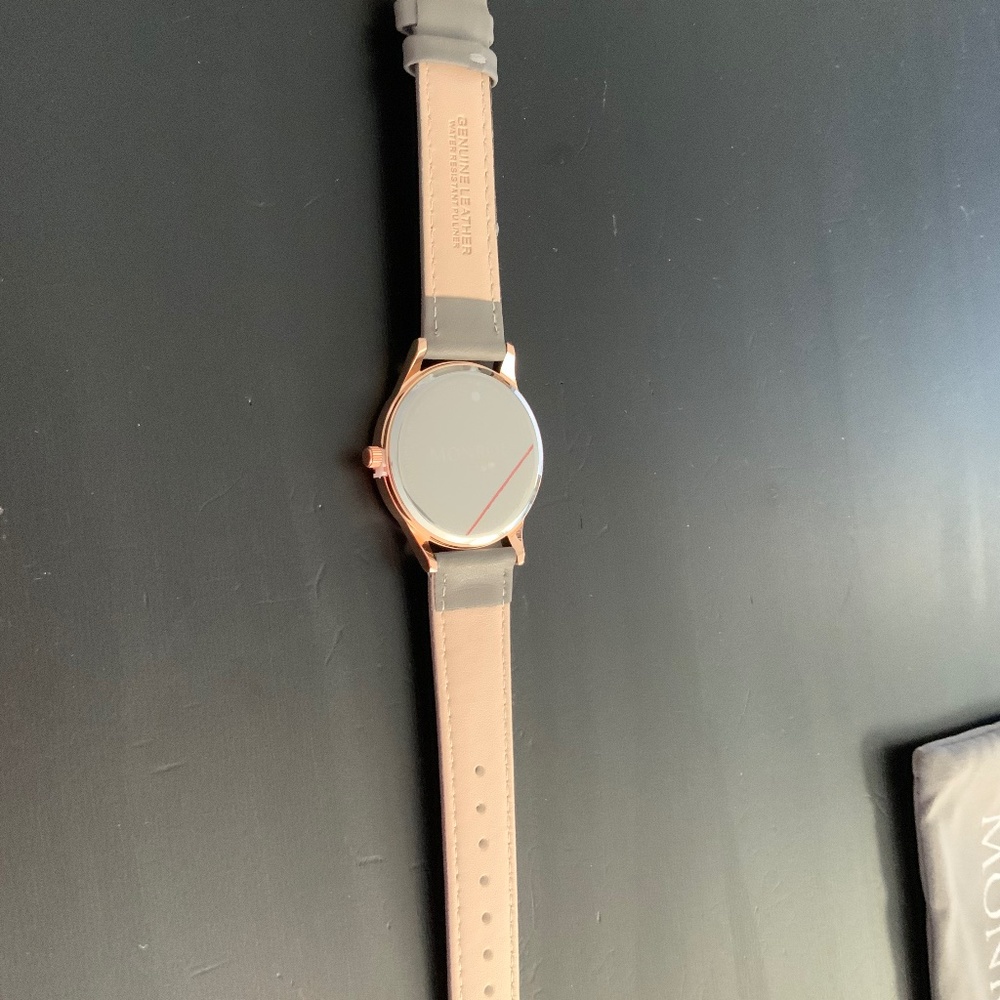 WATCH - Picture 3 of 3